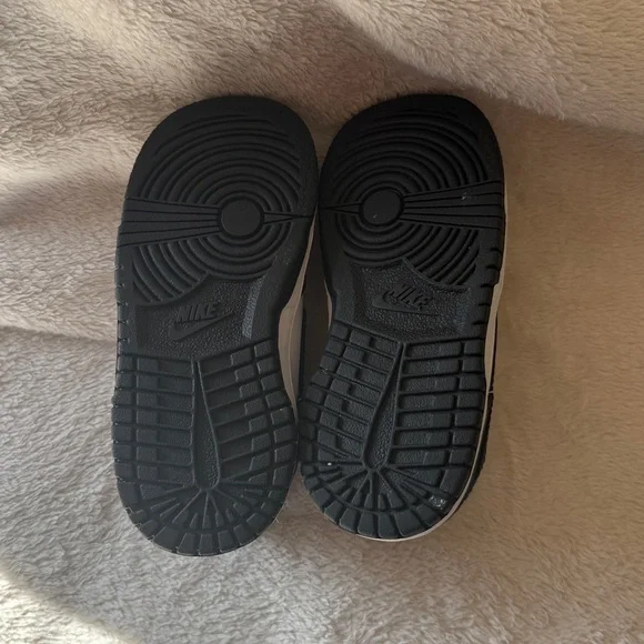 Nike Dunk Low (TDE)Size 7.5 C Toddler Panda Black White CW1589-100. NWOT. - Picture 6 of 6